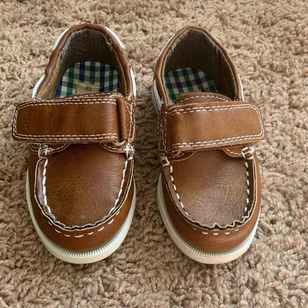 Carter loafers. Size 6